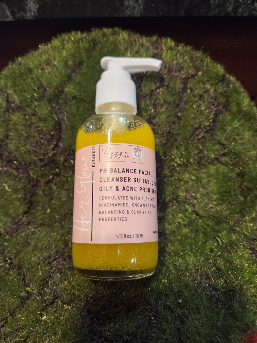 Hygge Suds Her Glow Cleanser